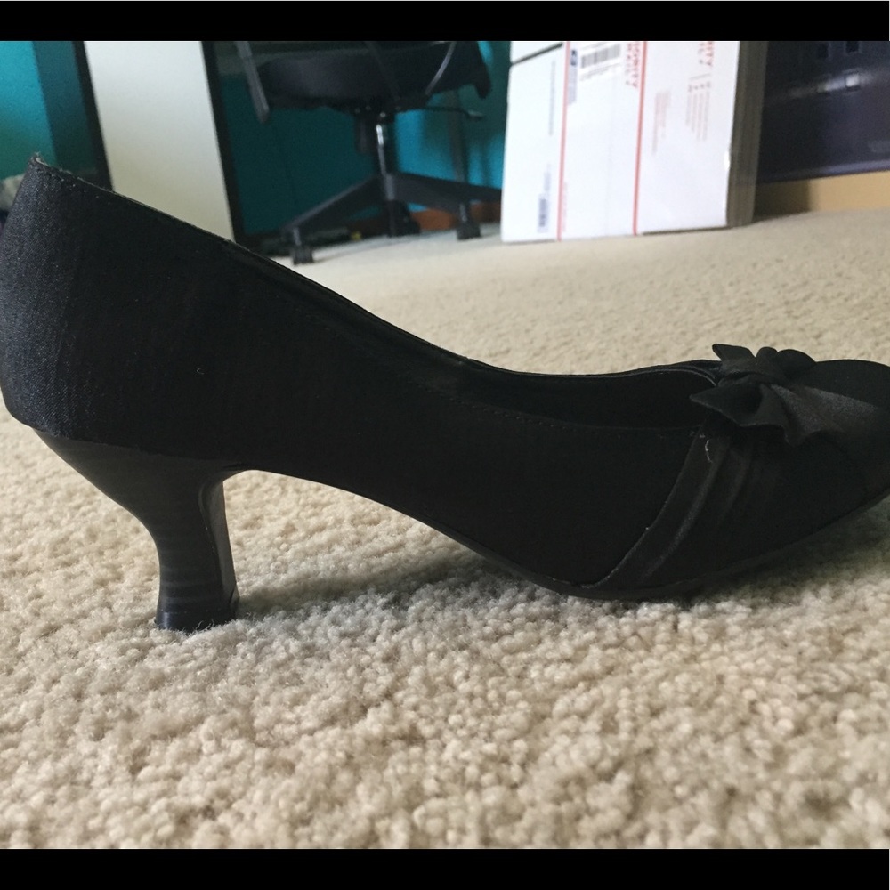 Black heels